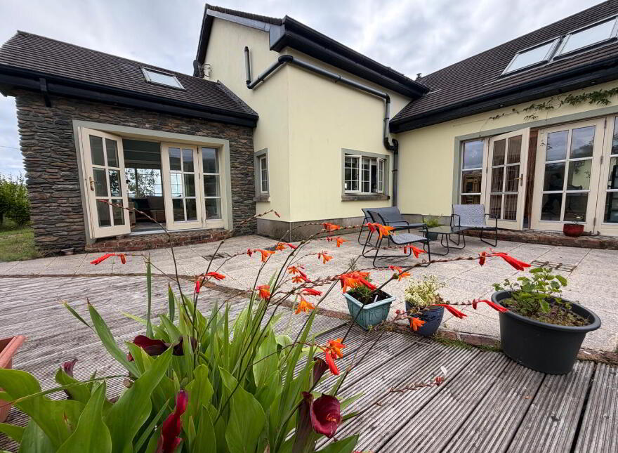 Ballyrishteen, Dingle, Lispole, V92TP64