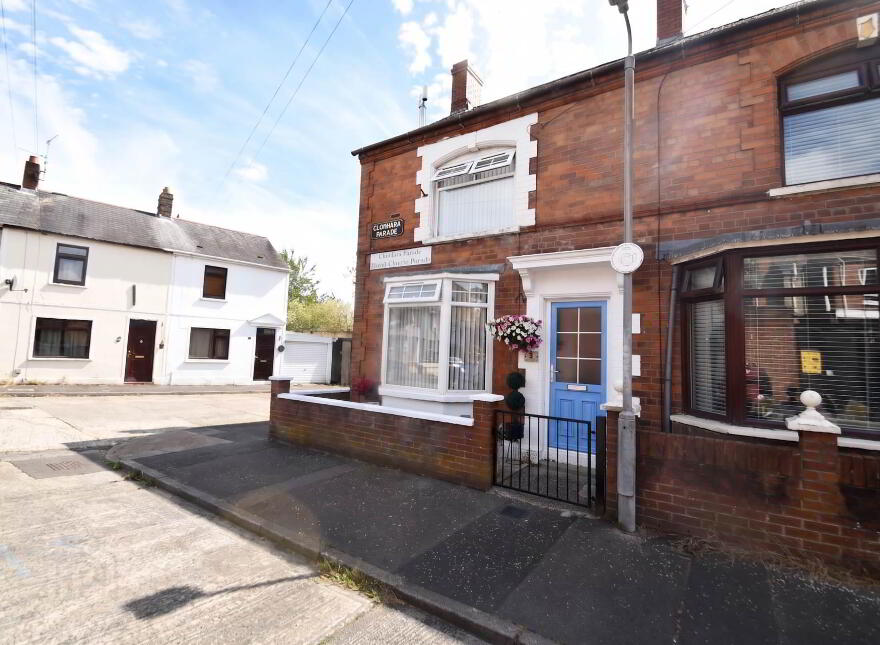 2 Clondara Parade, Falls Road, Belfast, BT12 6ES