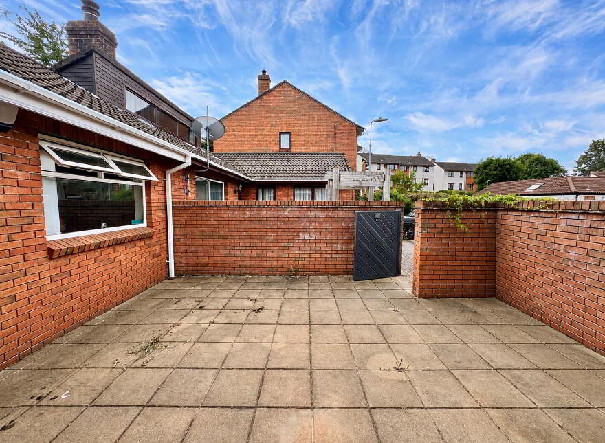 19 Upper Malone Crescent, Upper Malone, Belfast, BT9 6PR