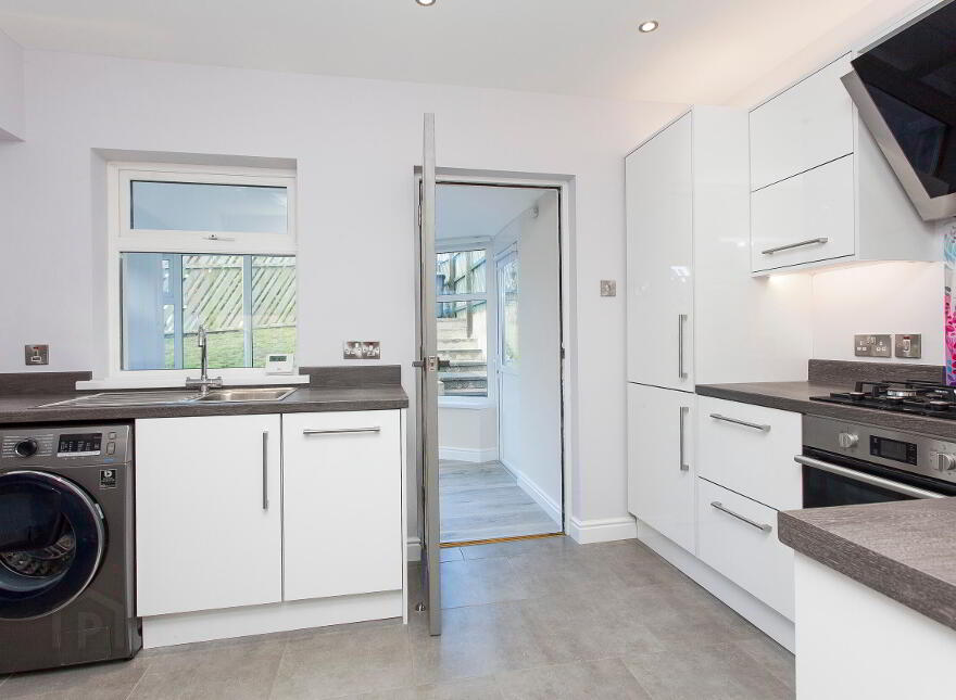19 Upper Malone Crescent, Upper Malone, Belfast, BT9 6PR
