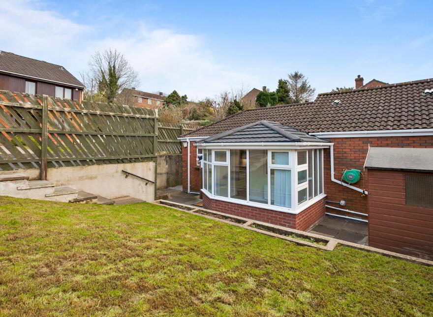 19 Upper Malone Crescent, Upper Malone, Belfast, BT9 6PR
