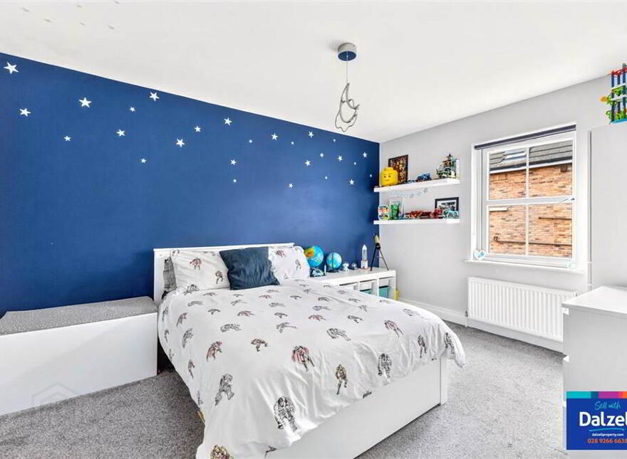 10 Ballantine Square, Lisburn, BT27 5FU