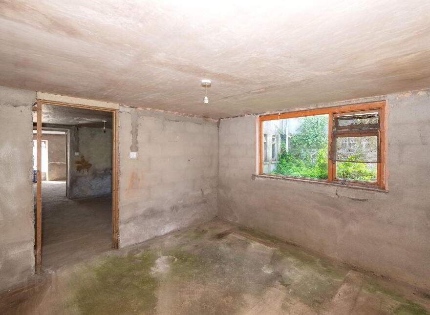 Point Road, Crosshaven, Myrtleville, P43KH51