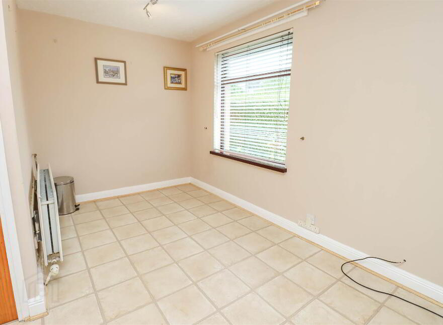 15 Lowland Avenue, Belfast, BT5 7BH