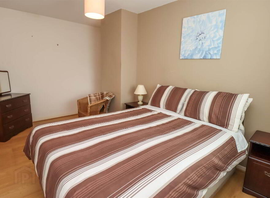 15 Lowland Avenue, Belfast, BT5 7BH
