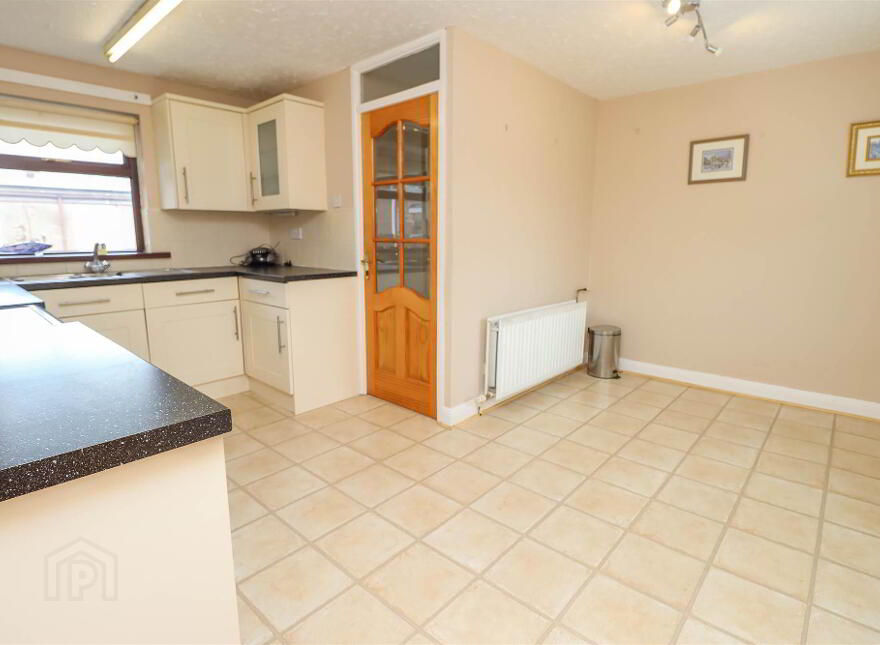 15 Lowland Avenue, Belfast, BT5 7BH