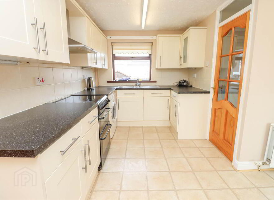 15 Lowland Avenue, Belfast, BT5 7BH