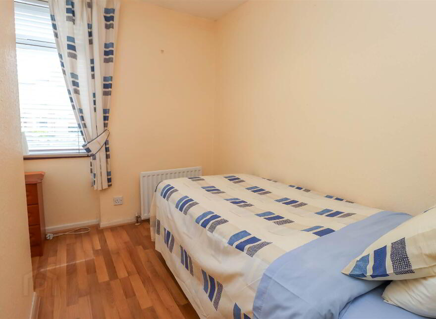 15 Lowland Avenue, Belfast, BT5 7BH