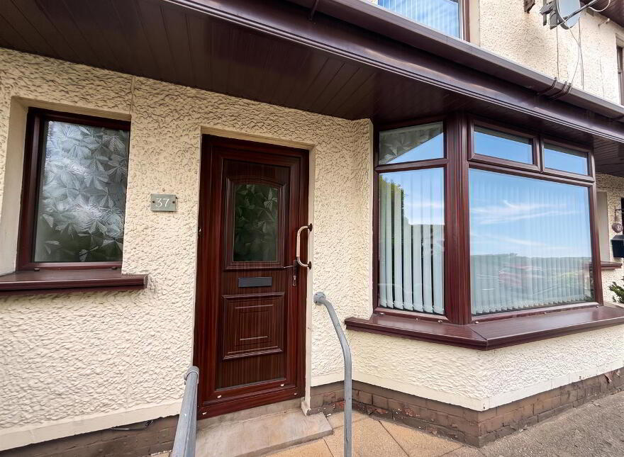 37 Twaddell Avenue, Belfast, BT13 3LE
