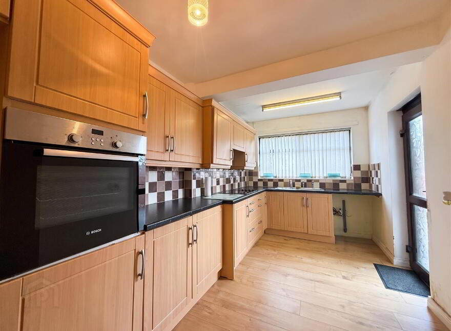 37 Twaddell Avenue, Belfast, BT13 3LE