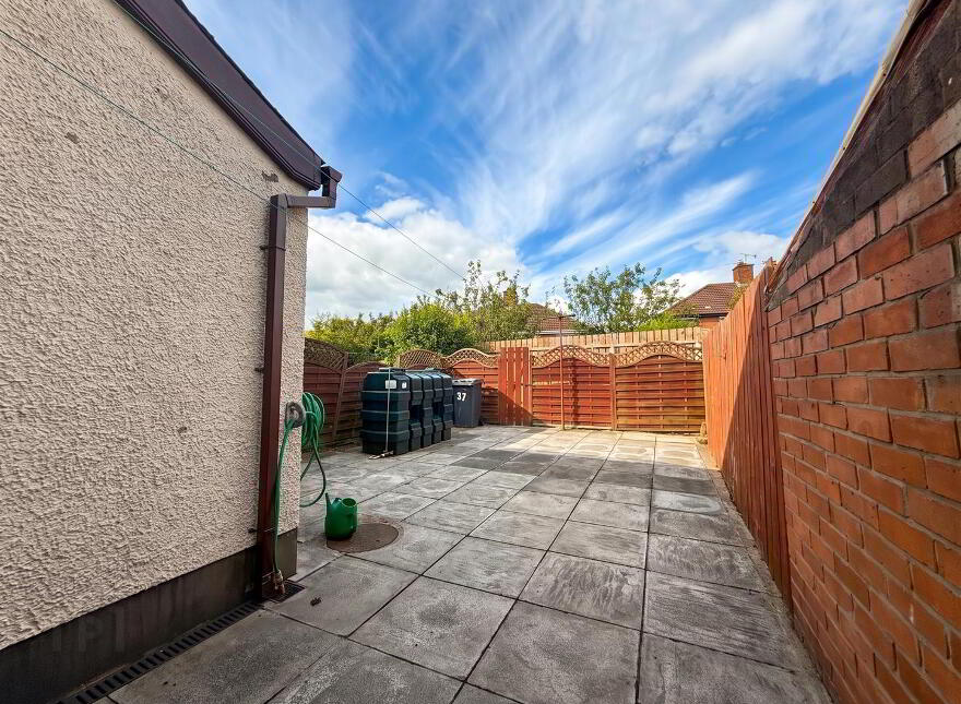 37 Twaddell Avenue, Belfast, BT13 3LE