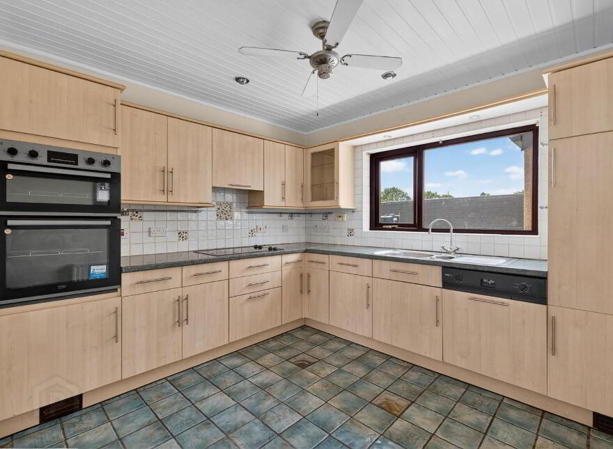 20 Ashley Crescent, Millisle, BT22 2BG