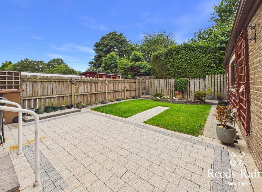 7 Wood Island Park, Newtownards, BT23 7BJ