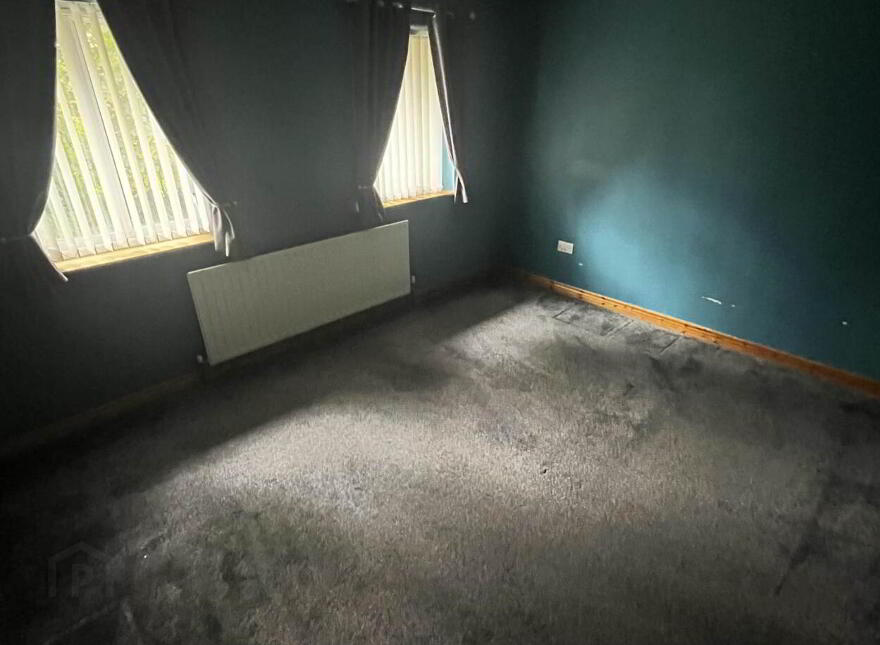 6 Sunnyside Court, Enniskillen, BT74 4EX
