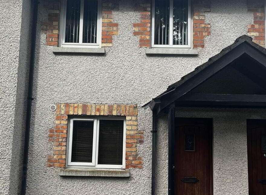 6 Sunnyside Court, Enniskillen, BT74 4EX