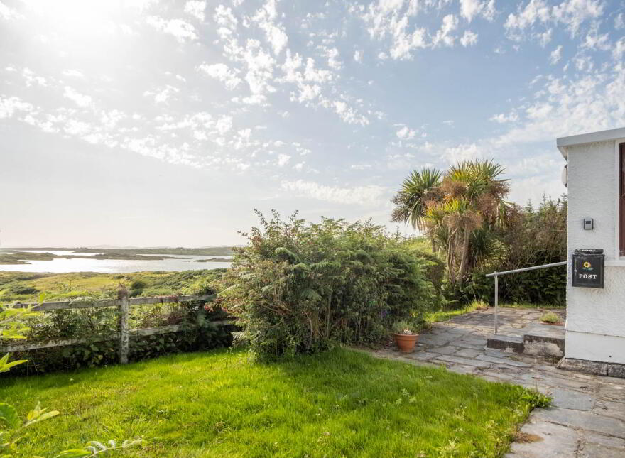 Inish Free, Ardnagrena, Ringarogy, Baltimore, P81VP70