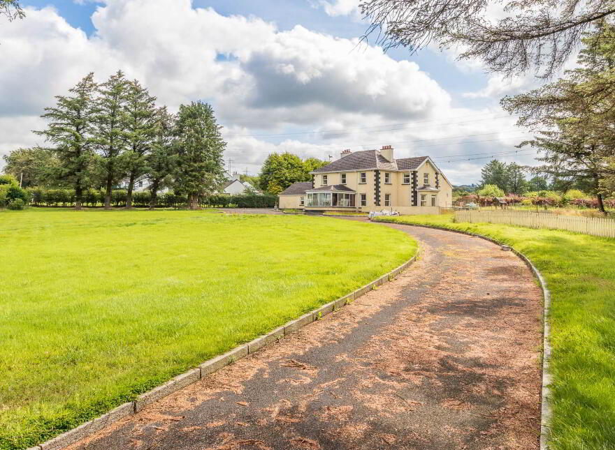 33 Lisglass Road, Ballyclare, BT39 9NW