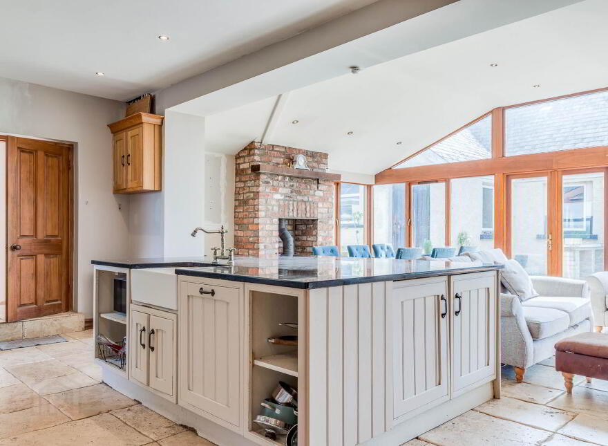 33 Lisglass Road, Ballyclare, BT39 9NW