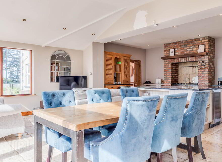 33 Lisglass Road, Ballyclare, BT39 9NW