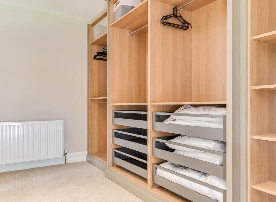 33 Lisglass Road, Ballyclare, BT39 9NW