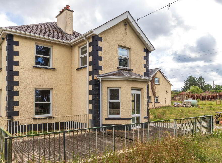 33 Lisglass Road, Ballyclare, BT39 9NW