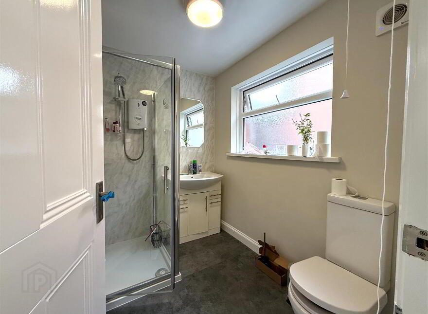 16 Richview Street, Donegall Road, Belfast, BT12 6GP