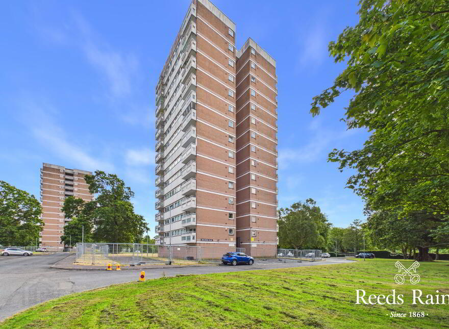14d Beechwood House, Newtownabbey, BT37 9SF