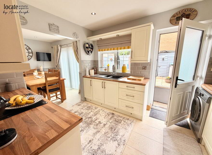 24 Winchester Park, Kilfennan, Derry, BT47 6XZ