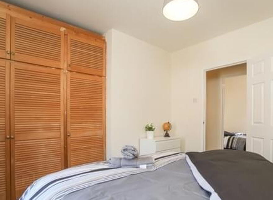 30 Runnymede Parade, Tates Avenue, Belfast South, Belfast, BT12 6NF