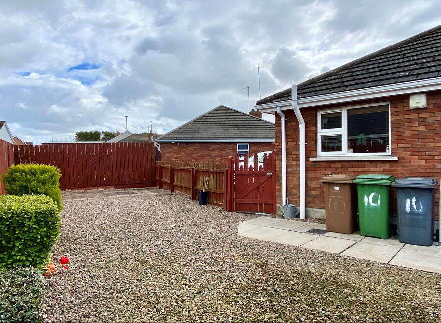 10 Keelmount Grange, Portadown, BT62 1UE