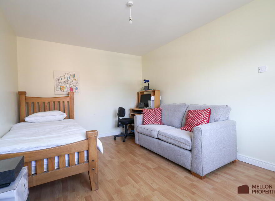 6 Coolnagard Grove, Omagh, BT78 1AW