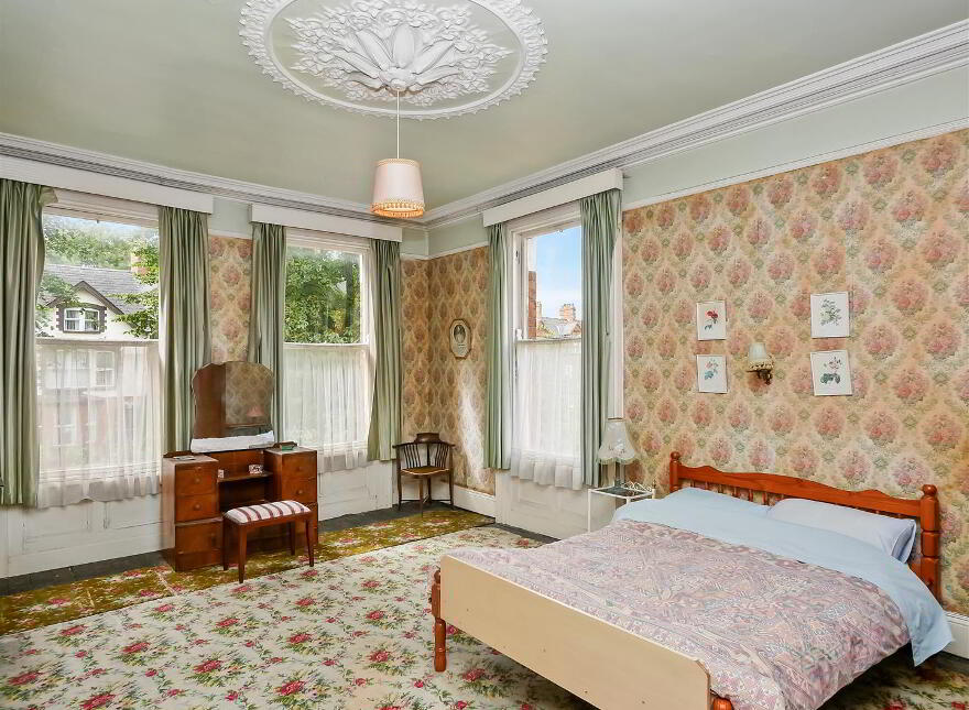 Daisyfield Villas, 76 South Parade, Ravenhill Road, Belfast, BT7 2GQ