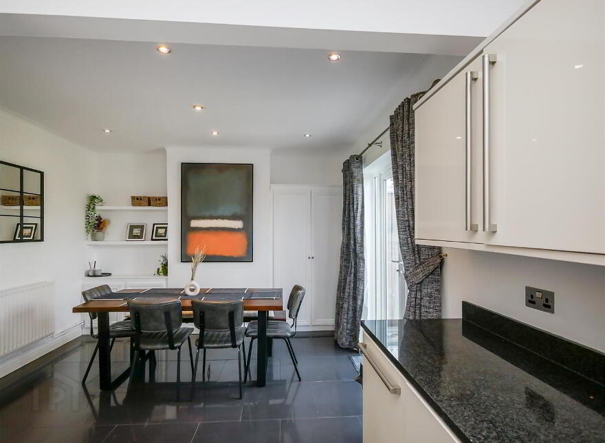 21 Willowbank Drive, Rosetta, Belfast, BT6 0LN