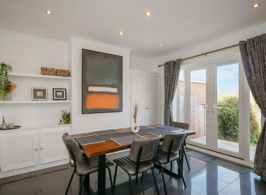 21 Willowbank Drive, Rosetta, Belfast, BT6 0LN