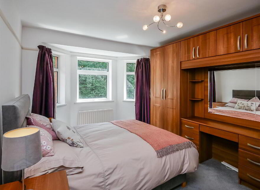 21 Willowbank Drive, Rosetta, Belfast, BT6 0LN