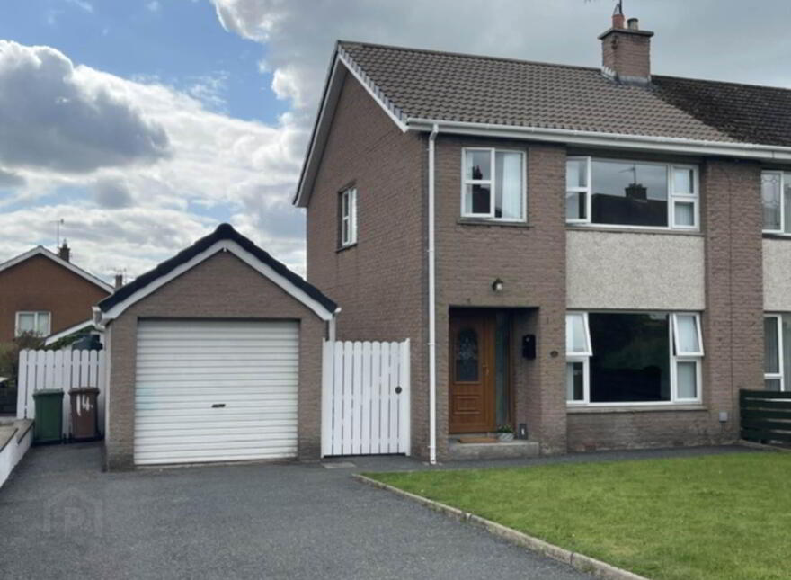 14 Meadowvale, Waringstown, Craigavon, BT66 7RA