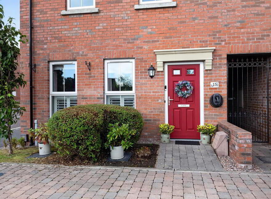 15 Meadow Crescent, Magheralave Meadows, Lisburn, BT28 3RN