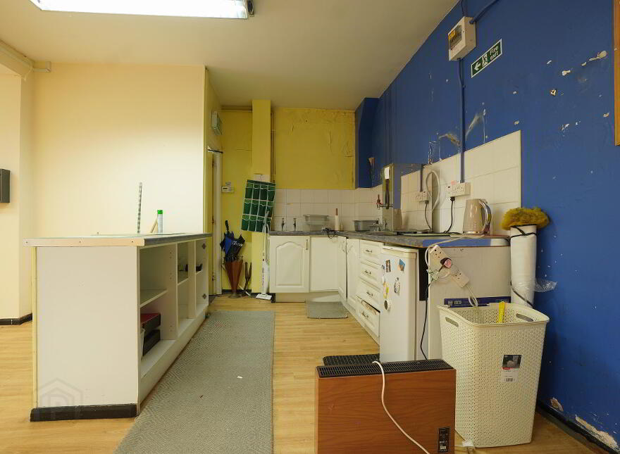 349 Newtownards Road, Belfast, BT4 1AJ