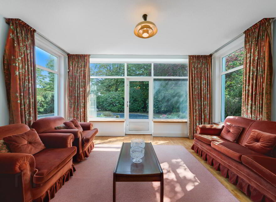33 Hampton Park, Ormeau Road, Belfast, BT7 3JP