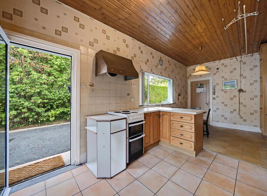 33 Hampton Park, Ormeau Road, Belfast, BT7 3JP