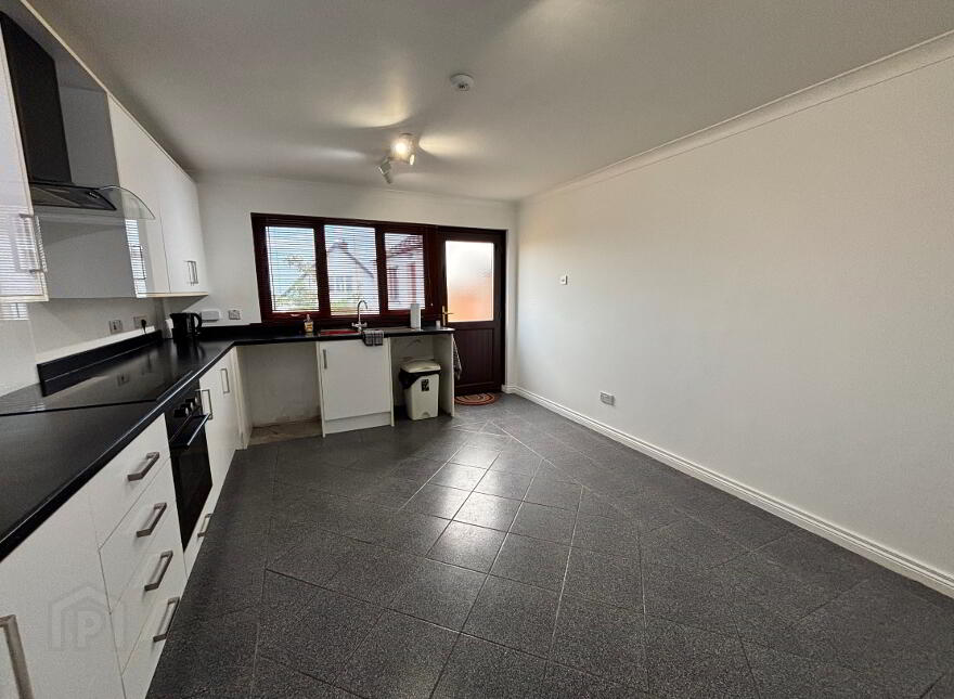 3 Copperwood Way, Carrickfergus, BT38 9BL