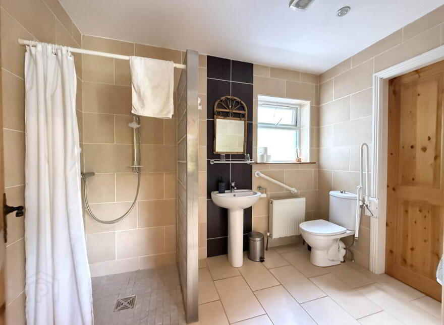 Deerbrook House, Kilcoran, Cahir, County Tipperary, E21EF89