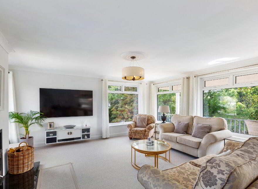 Innisfree, Kilmacanogue South, Killough, A98N2K4