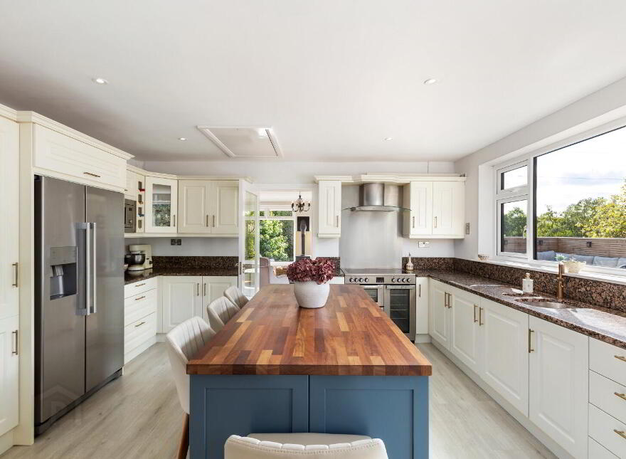 Innisfree, Kilmacanogue South, Killough, A98N2K4