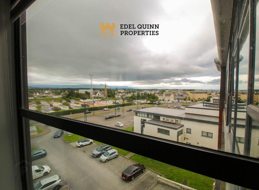 Penthouse, 8 The Courtyard, Bundoran, F94NY8A