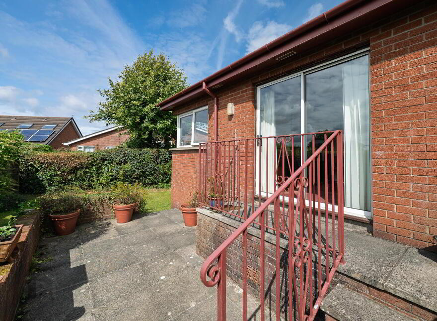 7 Burnside Park, Crawfordsburn, BT19 1JW