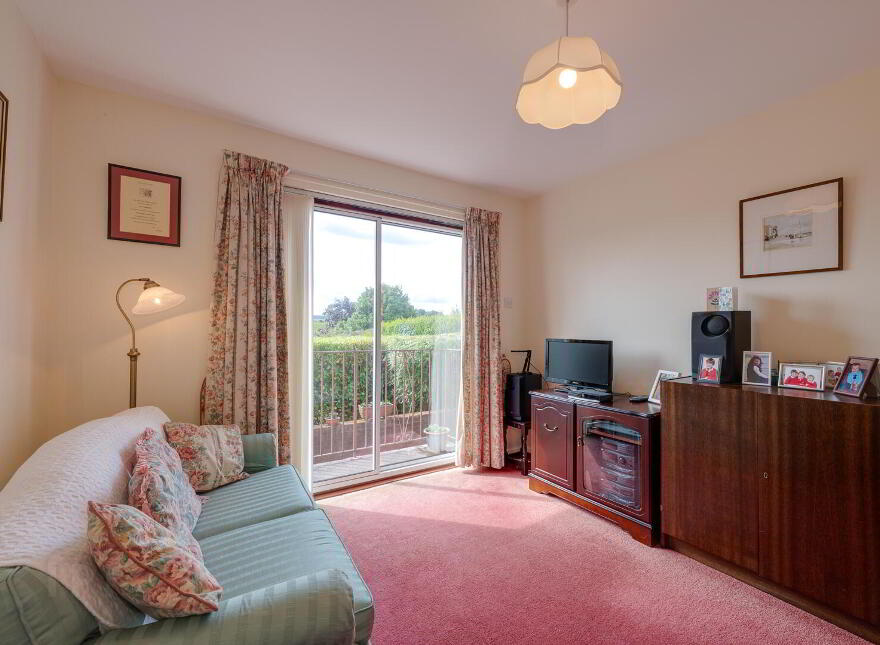 7 Burnside Park, Crawfordsburn, BT19 1JW