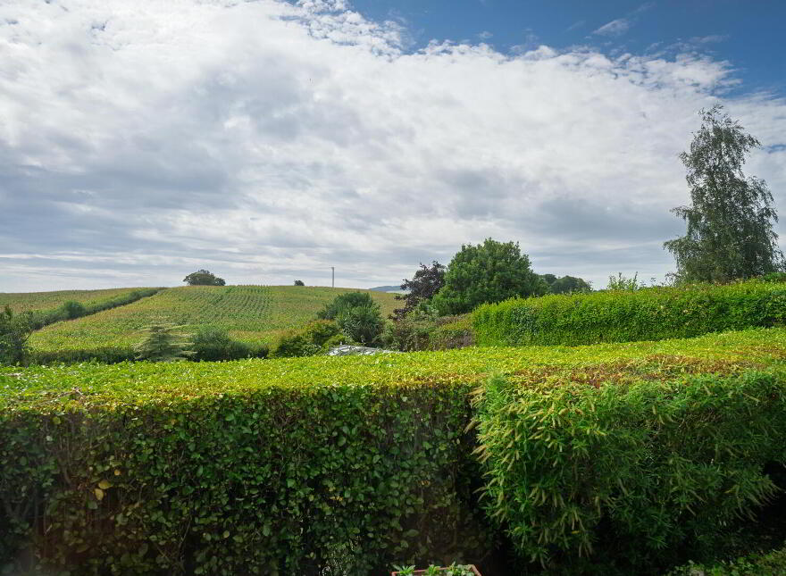 7 Burnside Park, Crawfordsburn, BT19 1JW
