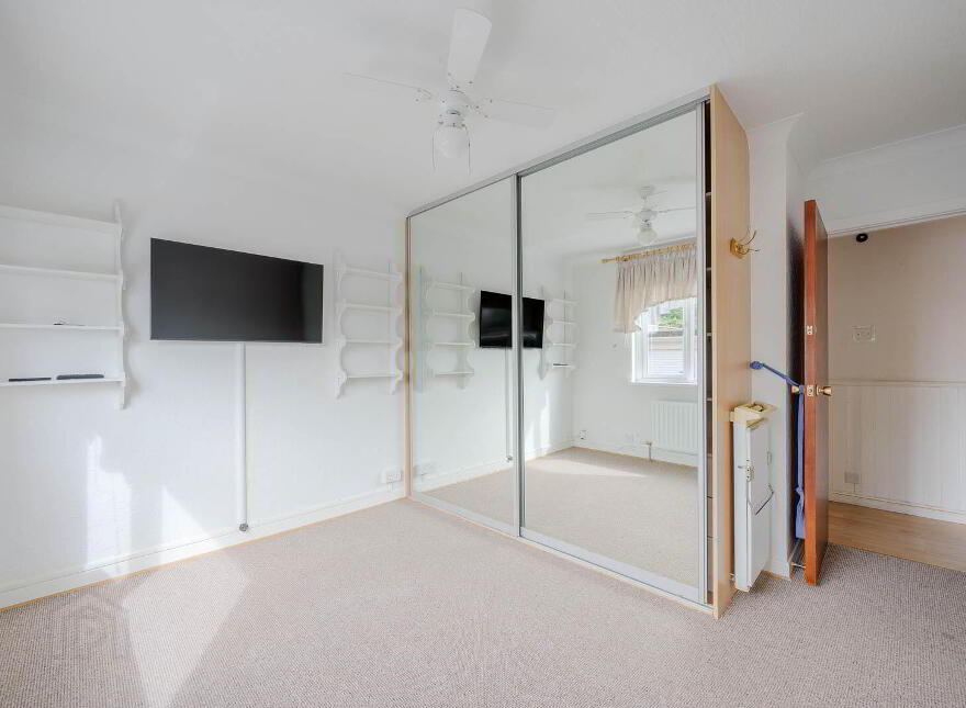 15 Donard Court, Rugby Avenue, Bangor, BT20 3QD