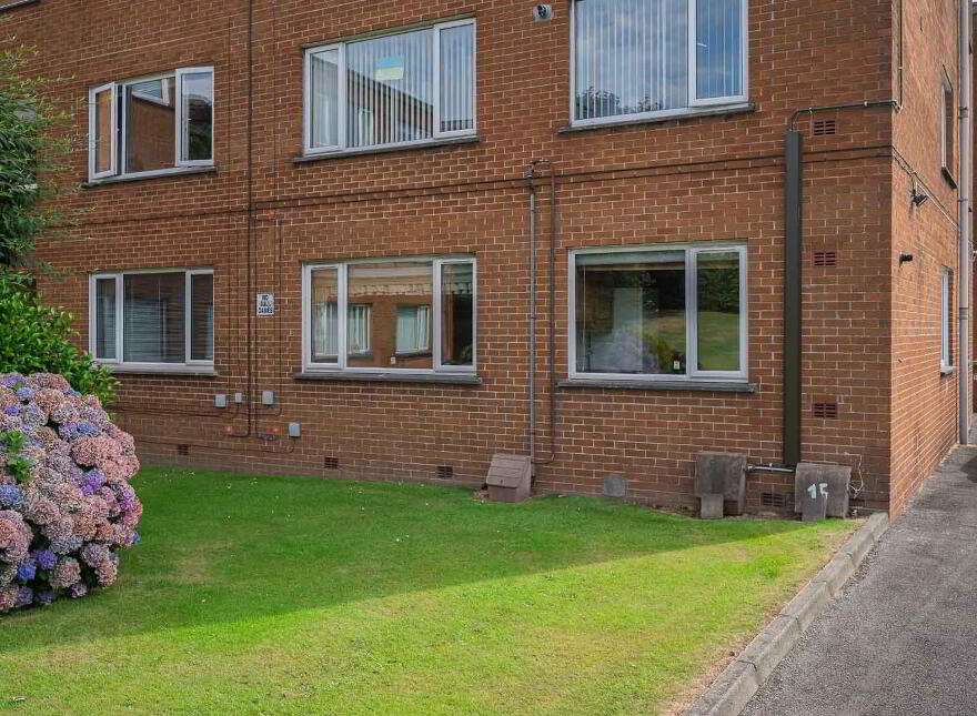 15 Donard Court, Rugby Avenue, Bangor, BT20 3QD